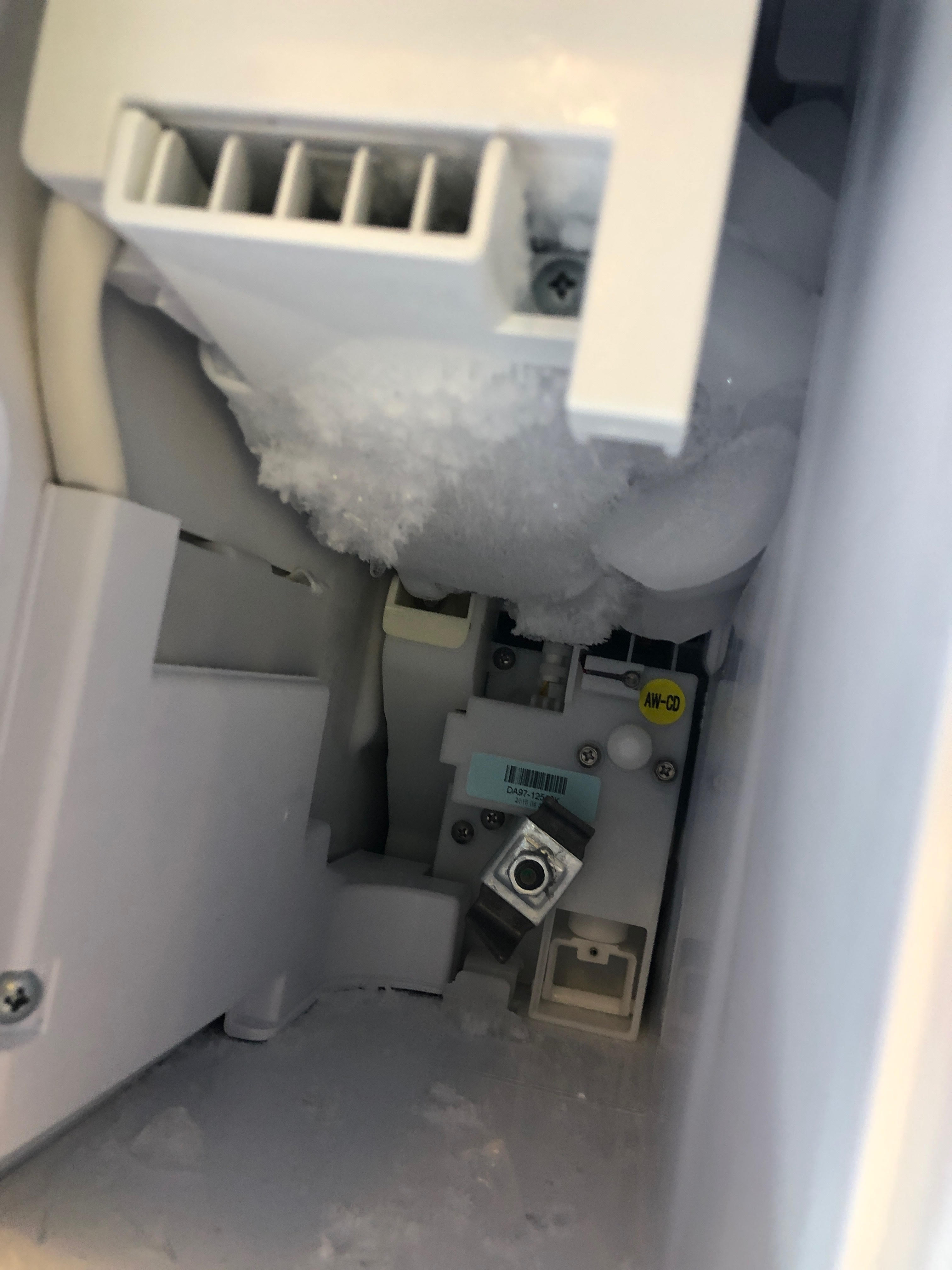 Solved: Refrigerator Model RF23J9011SR/AA ice maker issues - Page 10 ...