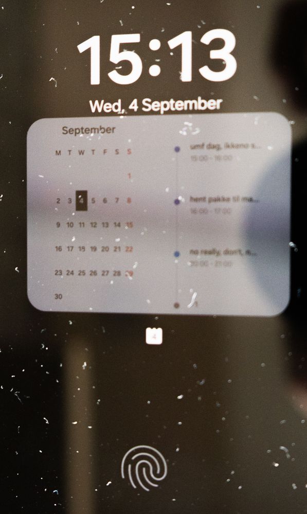 Samsung Galaxy S21 Ultra Calendar AOD issue lr.jpg