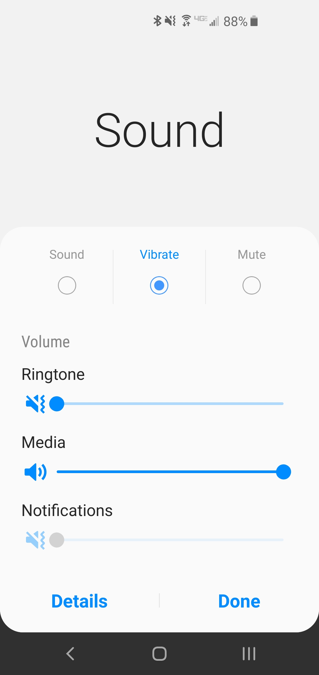 Solved: Galaxy s10e setting phone to vibrate silences noti... - Samsung ...