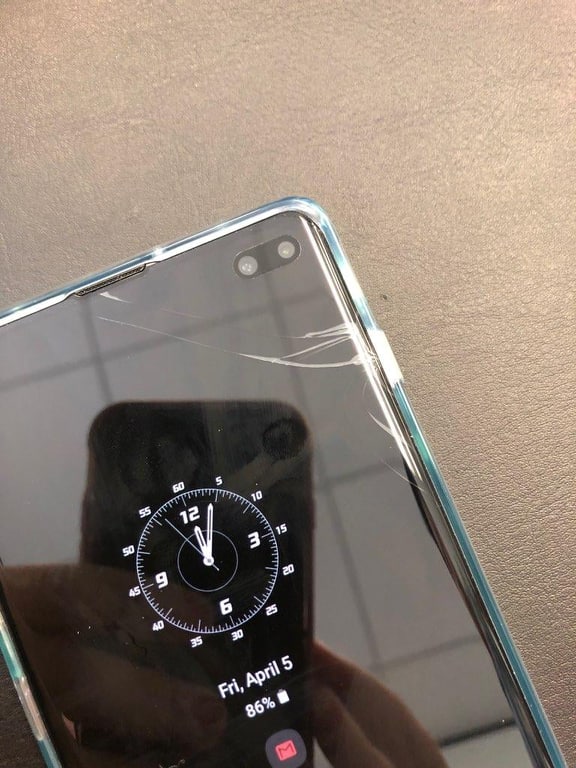 samsung s10e cracked screen